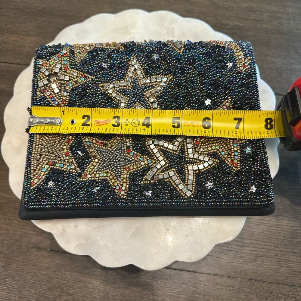 Starry Beaded Clutch‎ - Picture 3 of 5